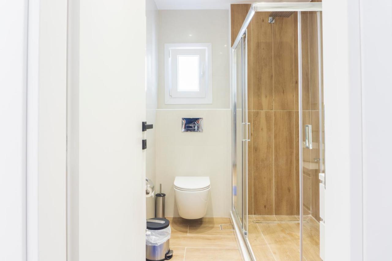 New Modern Style Next To The Train Station Appartement Thessaloniki